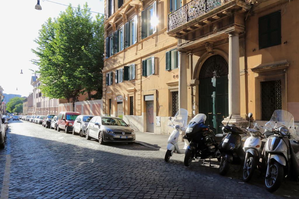 Apartamento Ych-Laterano Charme Roma Exterior foto